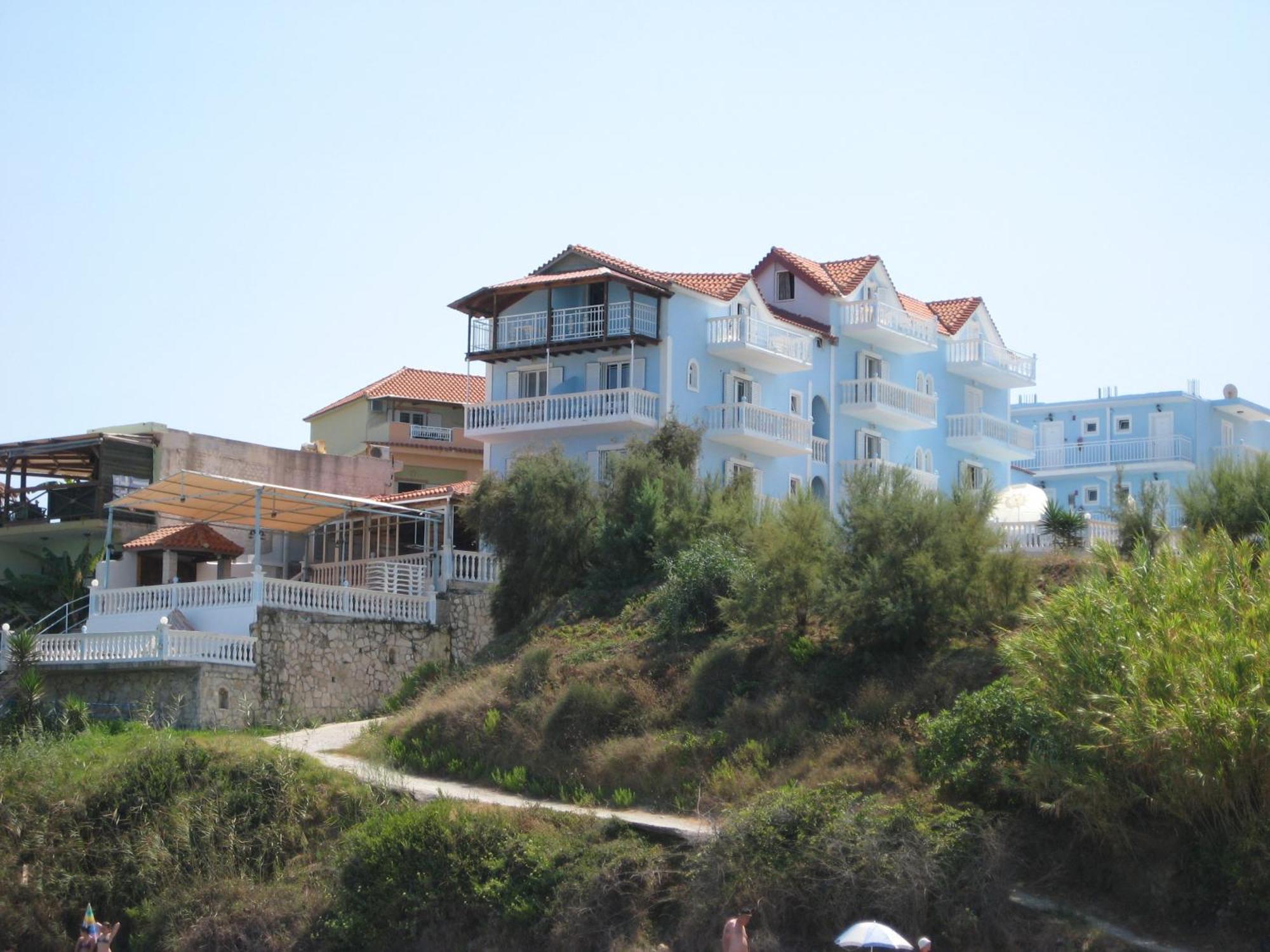 Clear Horizon Aparthotel Амуди Екстериор снимка