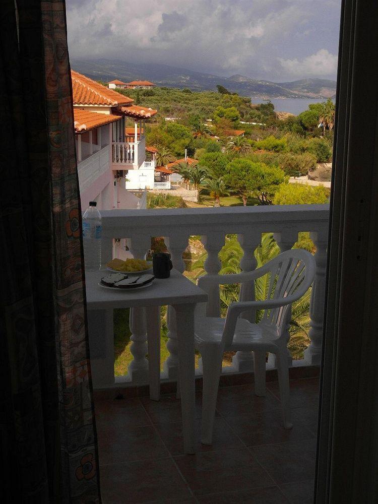 Clear Horizon Aparthotel Амуди Екстериор снимка