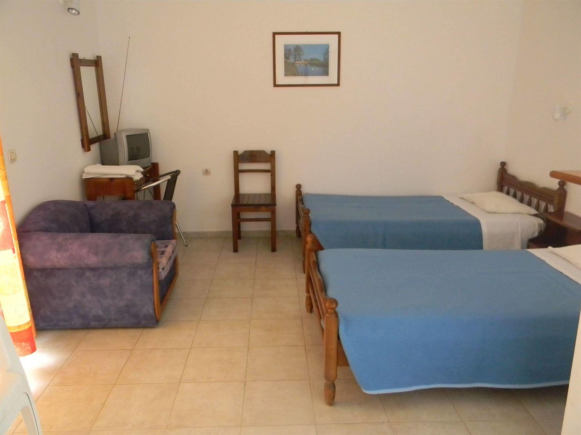 Clear Horizon Aparthotel Амуди Екстериор снимка