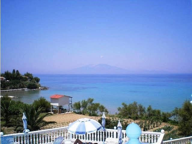 Clear Horizon Aparthotel Амуди Екстериор снимка