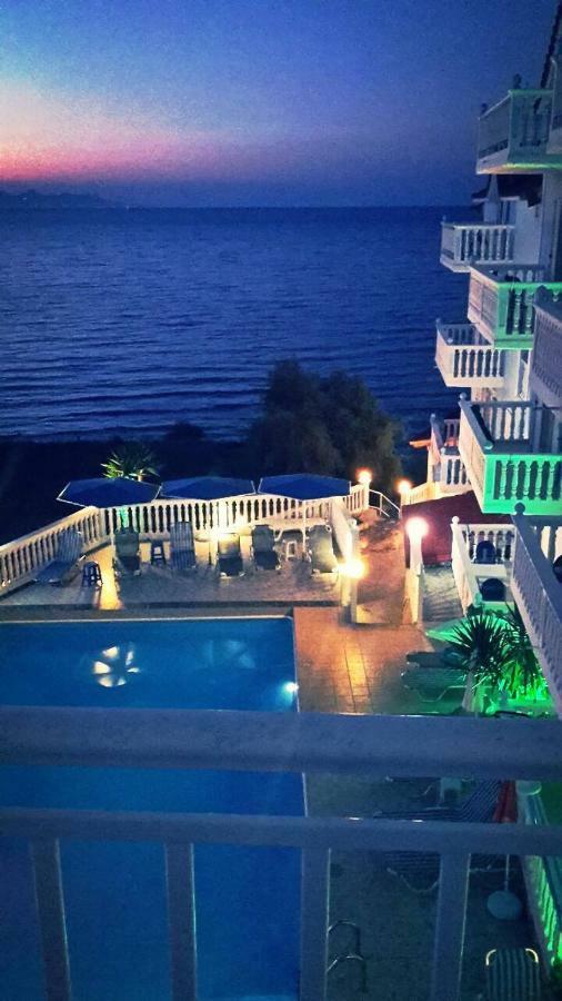 Clear Horizon Aparthotel Амуди Екстериор снимка